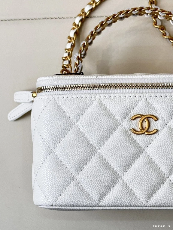 First Bag Ru WITH CHANEL VANITY SMALL CHAIN-16x9.5x8cm CHANELASSIC 0715